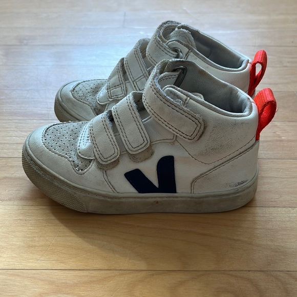 Veja Esplar Mid/high top toddler/kid shoes size 11 - Picture 2 of 6